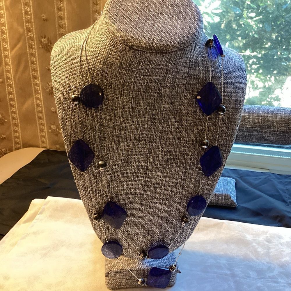 Elegant Blue Beaded Necklace on Silvertone Chain